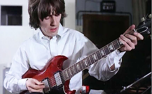 8) George Harrison ve John Lennon'ın 1964 Gibson 